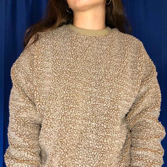 Silence & Noise Fuzzy Sweater - Picture 5 of 5